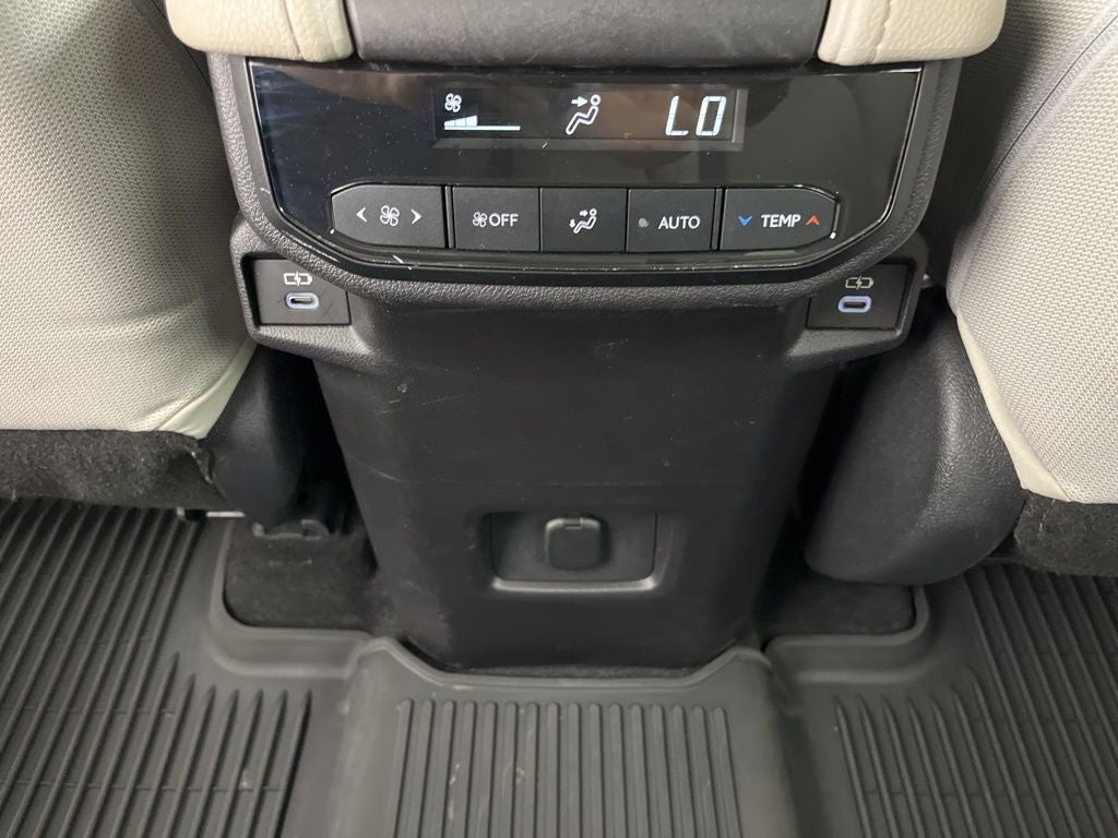 2025 Toyota Grand Highlander Hybrid LE