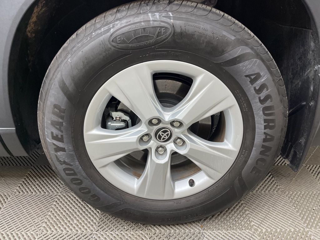 2025 Toyota Grand Highlander Hybrid LE