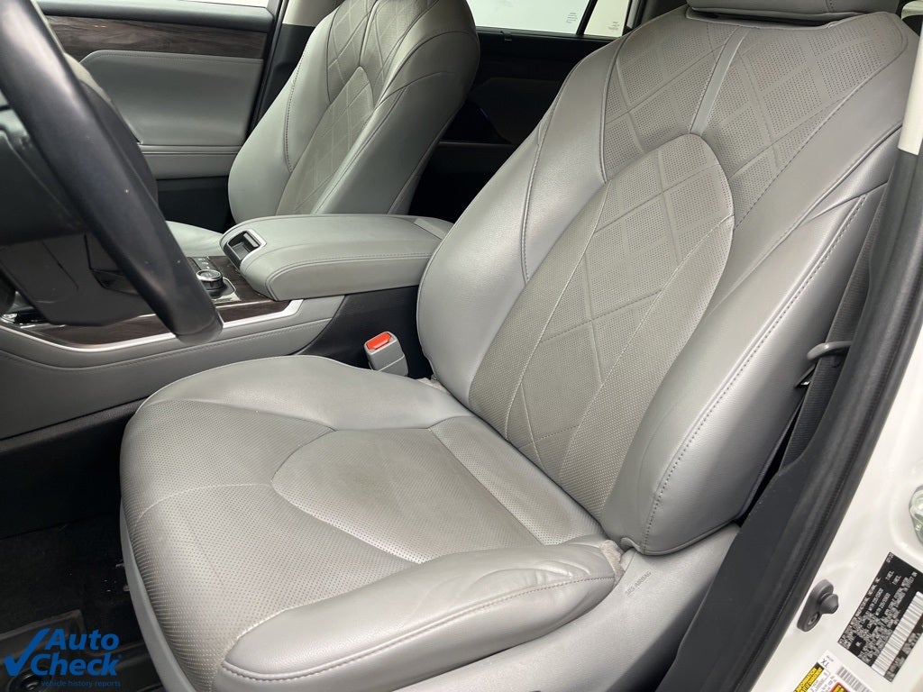 2020 Toyota Highlander Platinum