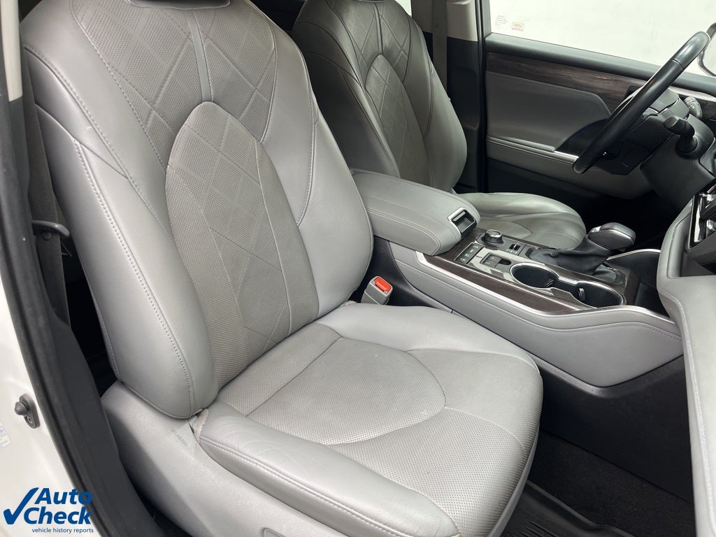 2020 Toyota Highlander Platinum