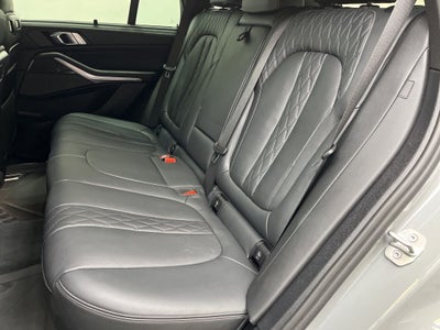 2024 BMW X5 M60i