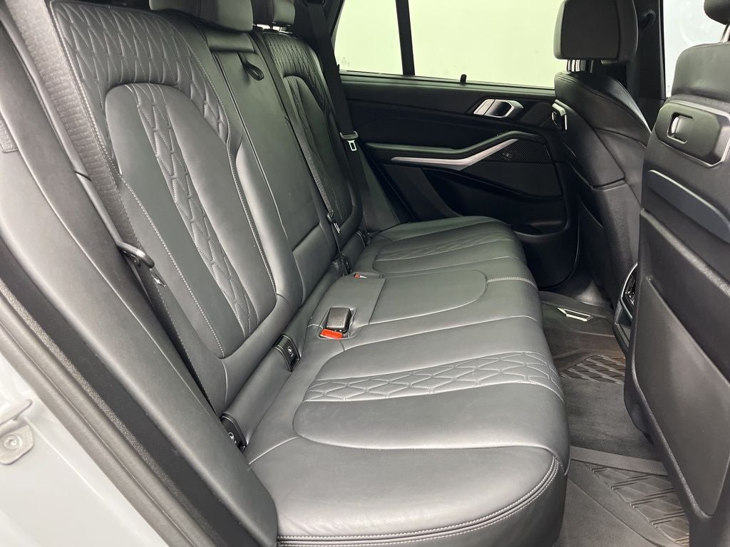 2024 BMW X5 M60i