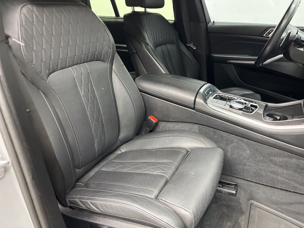 2024 BMW X5 M60i