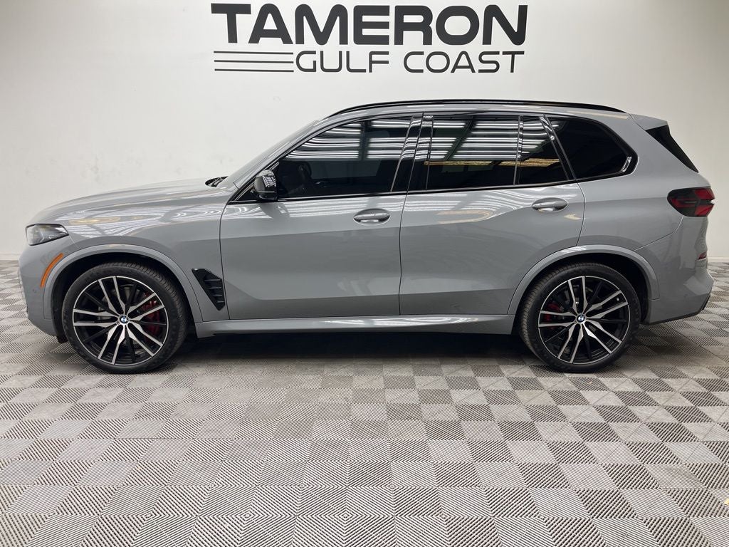 2024 BMW X5 M60i