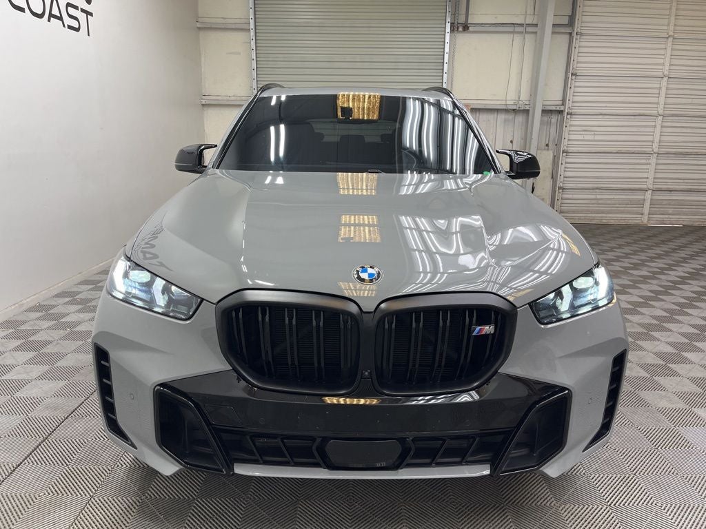 2024 BMW X5 M60i