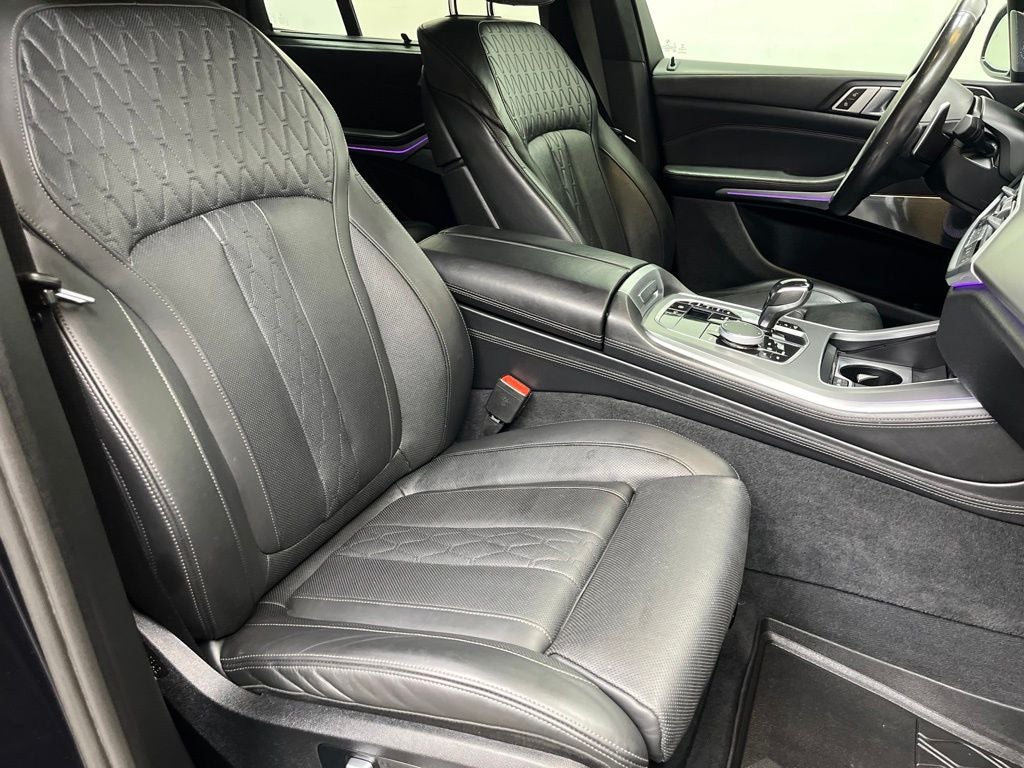 2020 BMW X5 M50i