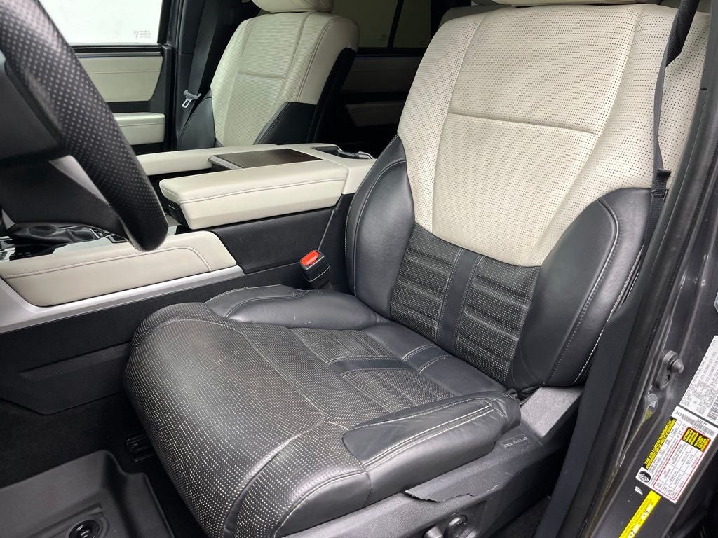 2024 Toyota Sequoia Capstone