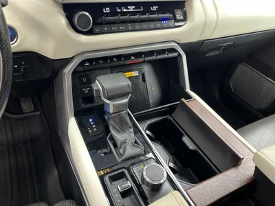 2024 Toyota Sequoia Capstone
