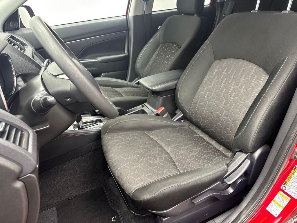 2024 Mitsubishi Outlander Sport 2.0 ES