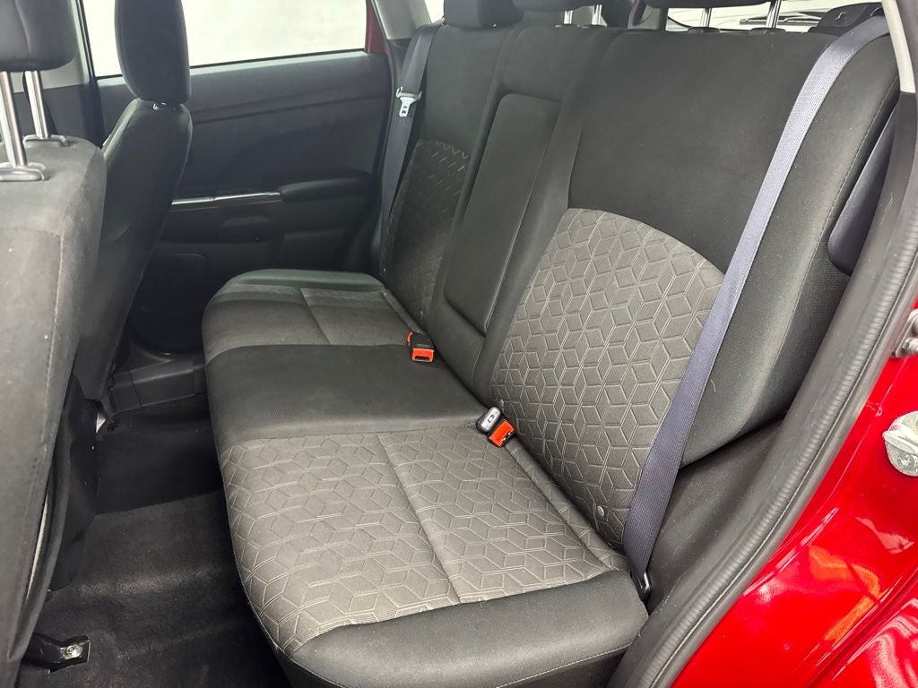 2024 Mitsubishi Outlander Sport 2.0 ES