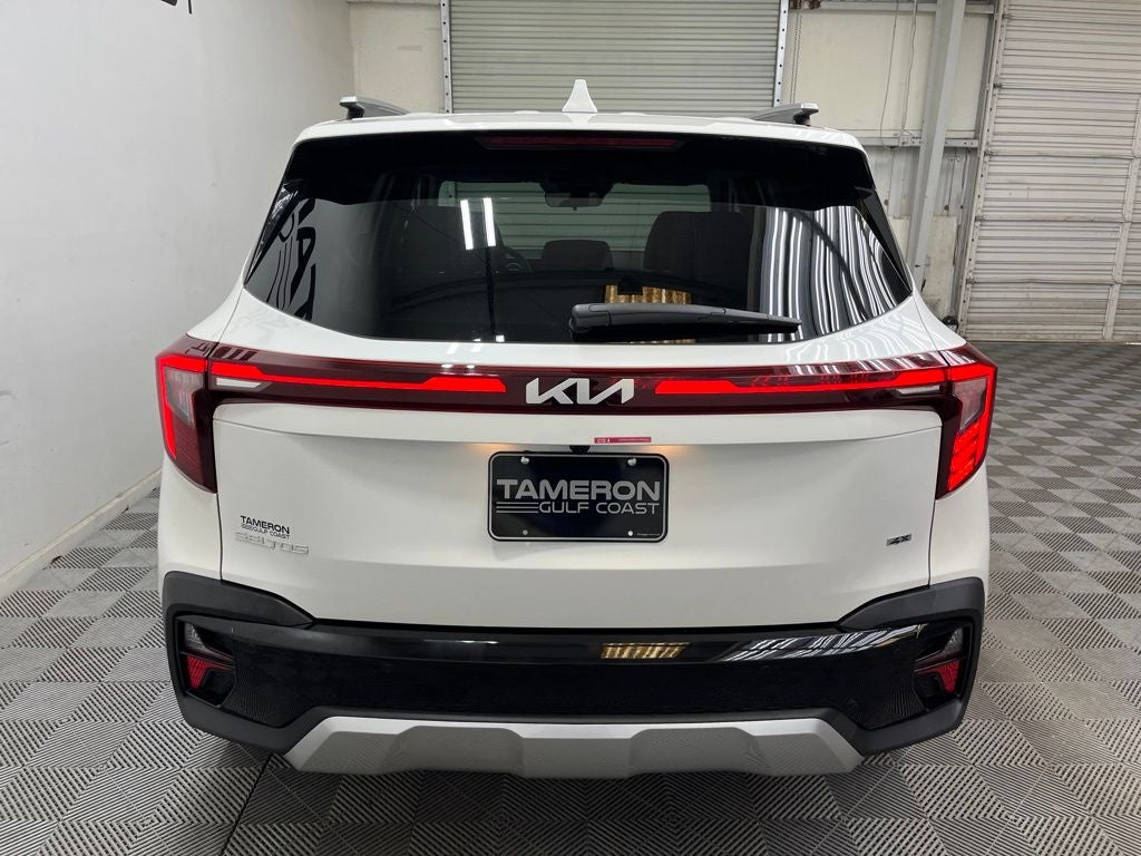 2025 Kia Seltos EX
