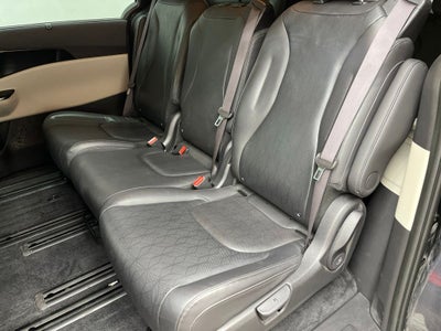 2024 Kia Carnival SX