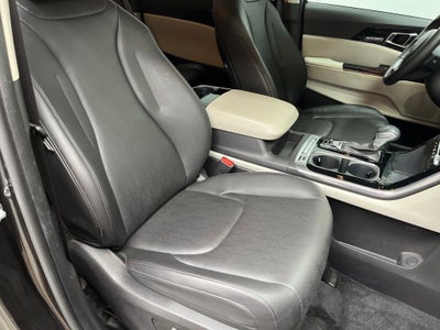 2024 Kia Carnival SX