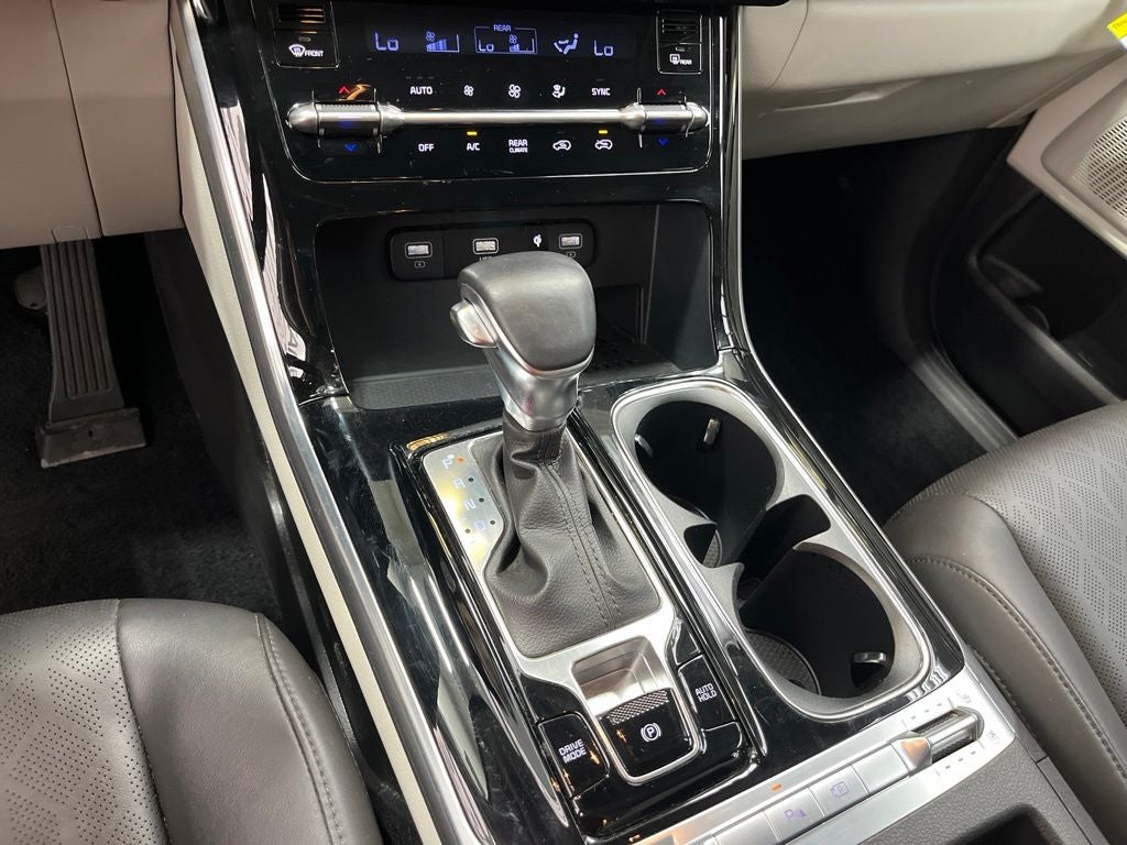 2024 Kia Carnival SX