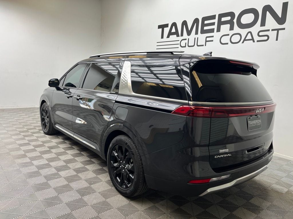 2024 Kia Carnival SX