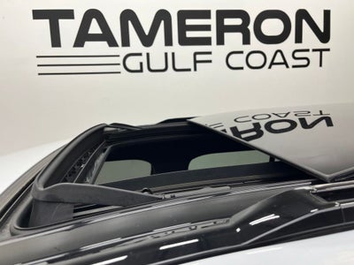 2023 Land Rover Defender 110 X-Dynamic SE