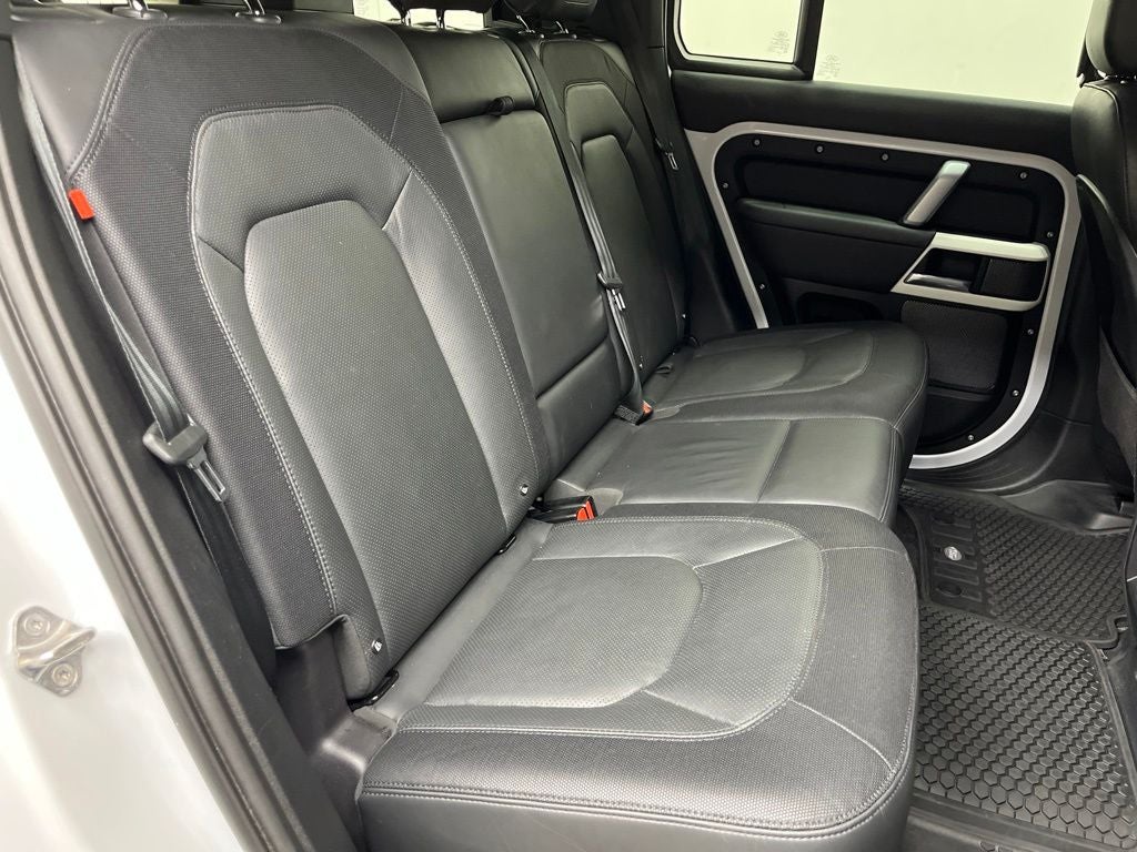 2023 Land Rover Defender 110 X-Dynamic SE