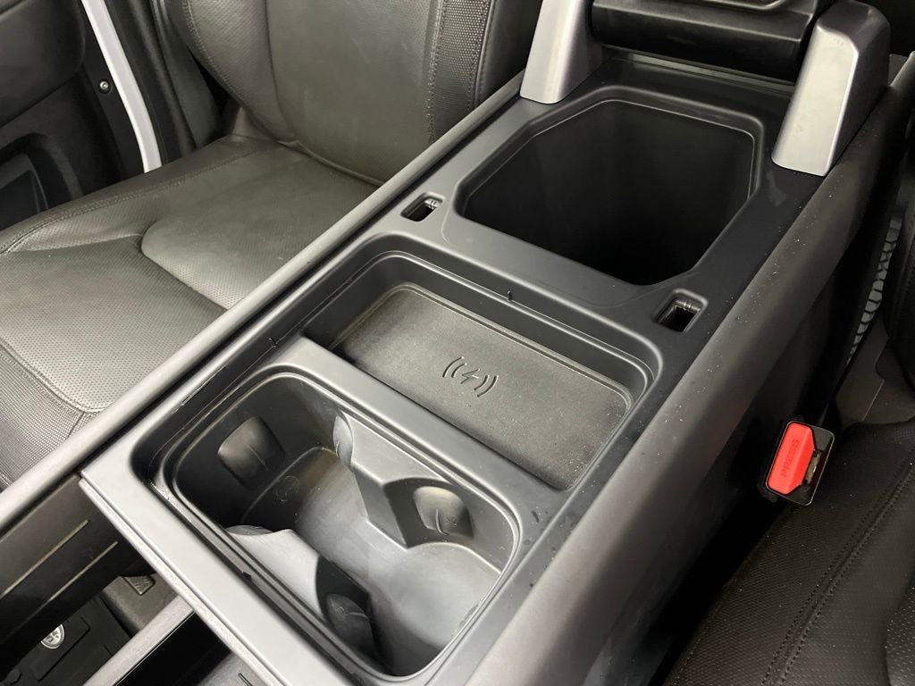 2023 Land Rover Defender 110 X-Dynamic SE
