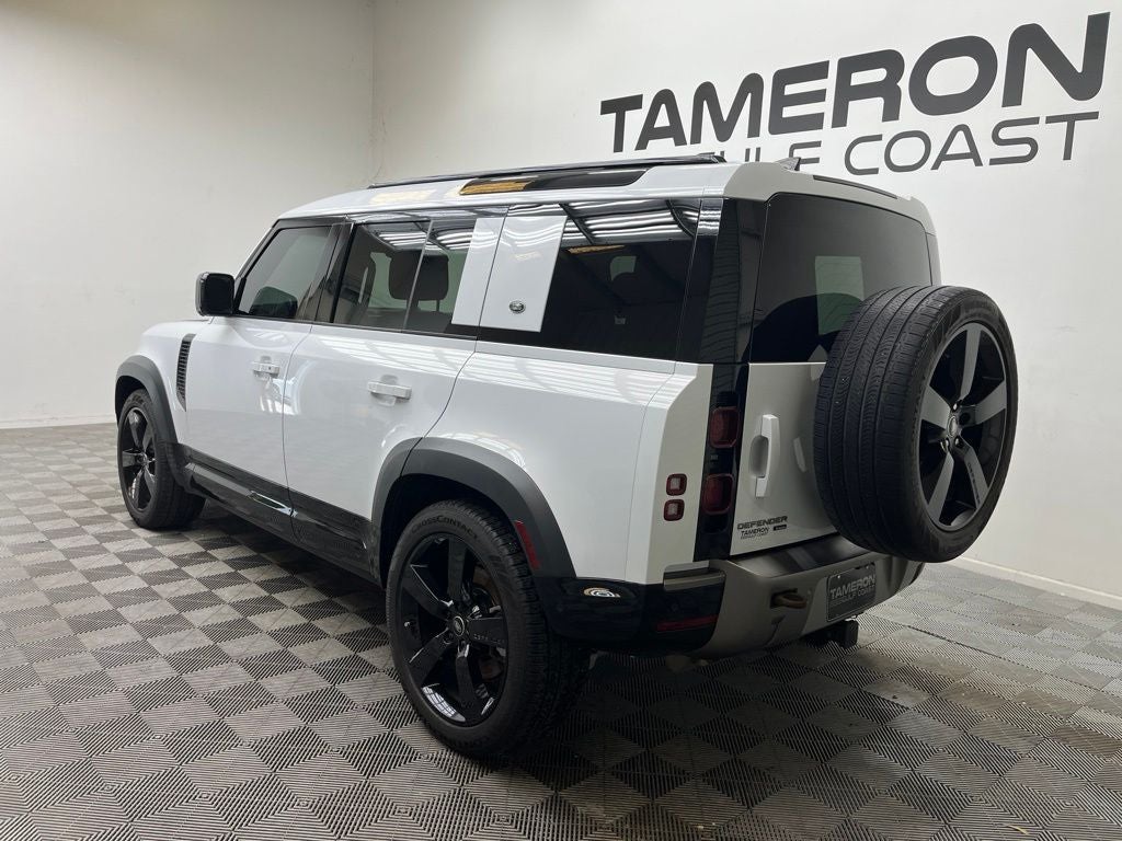2023 Land Rover Defender 110 X-Dynamic SE