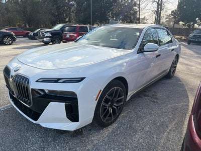 2025 BMW 7 Series 740i