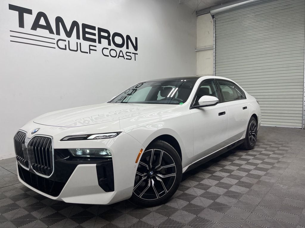 2025 BMW 7 Series 740i