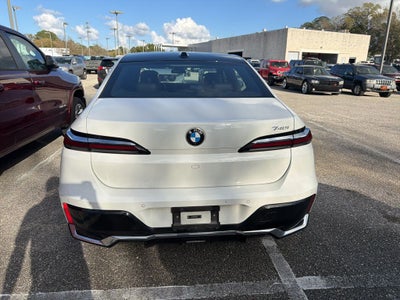 2025 BMW 7 Series 740i