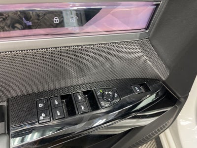 2025 BMW 7 Series 740i