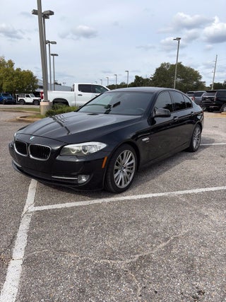2011 BMW 5 Series 550i xDrive