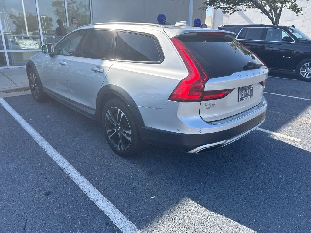 2018 Volvo V90 Cross Country T5