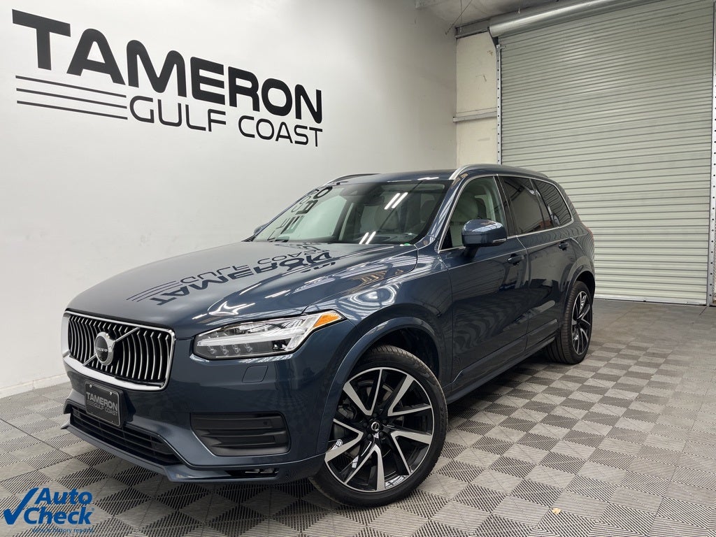 2022 Volvo XC90 T6 Momentum