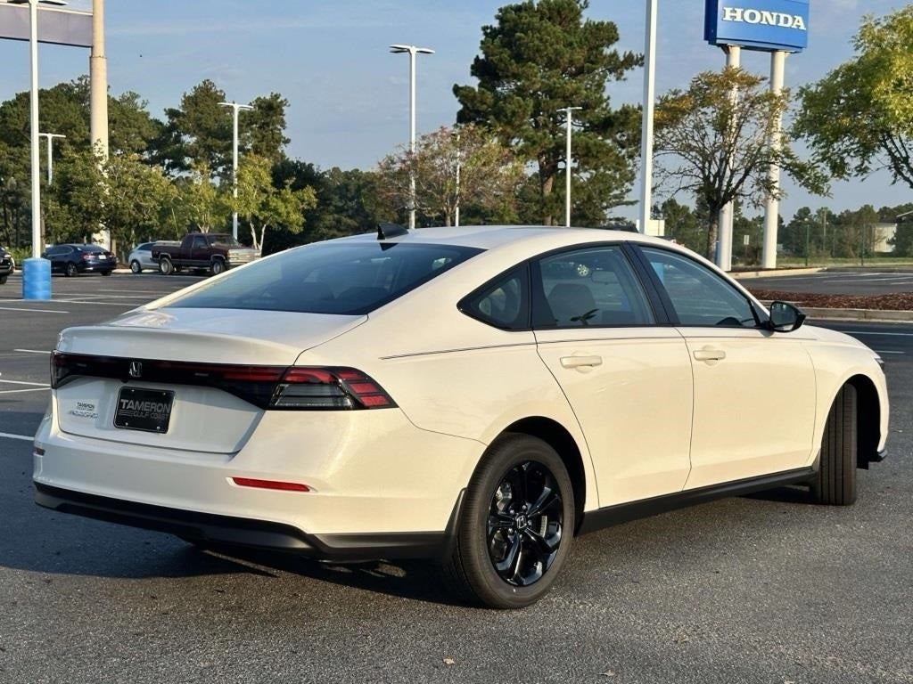 2025 Honda Accord SE