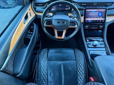 2022 Jeep Grand Cherokee Summit Reserve