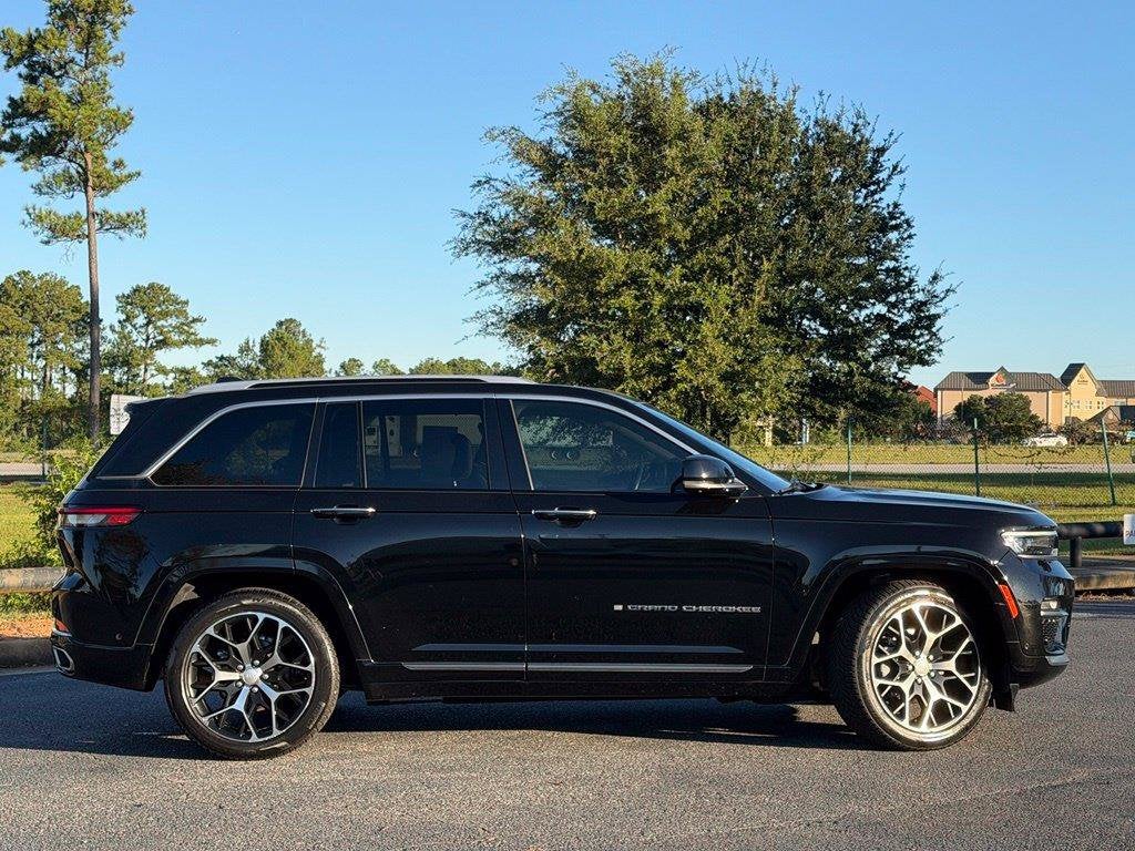2022 Jeep Grand Cherokee Summit Reserve