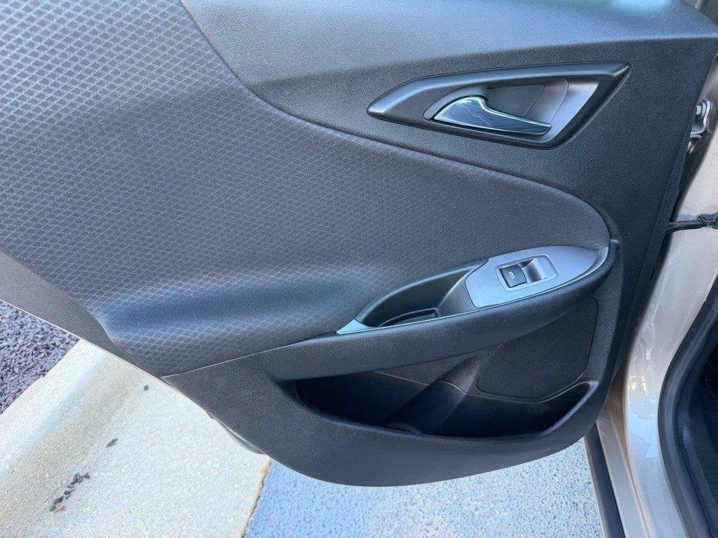 2023 Chevrolet Malibu LS 1LS