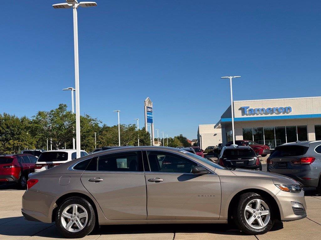 2023 Chevrolet Malibu LS 1LS