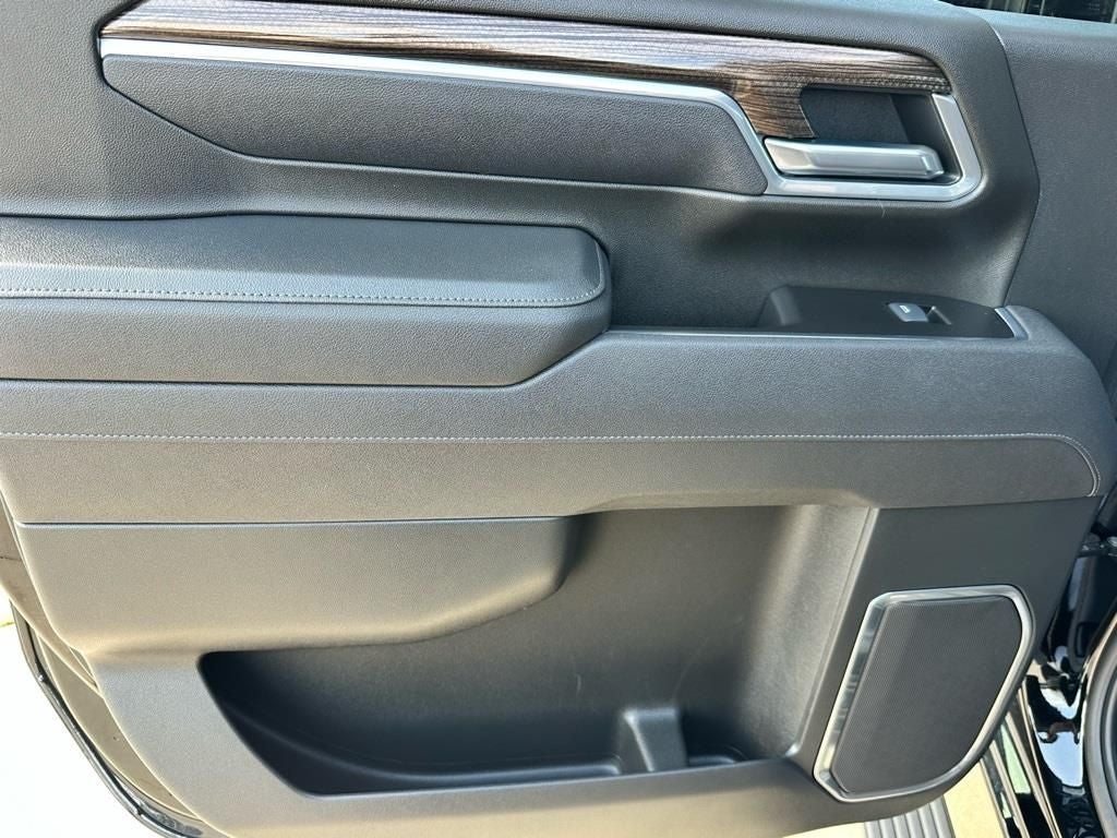 2025 Chevrolet Silverado 3500HD LT