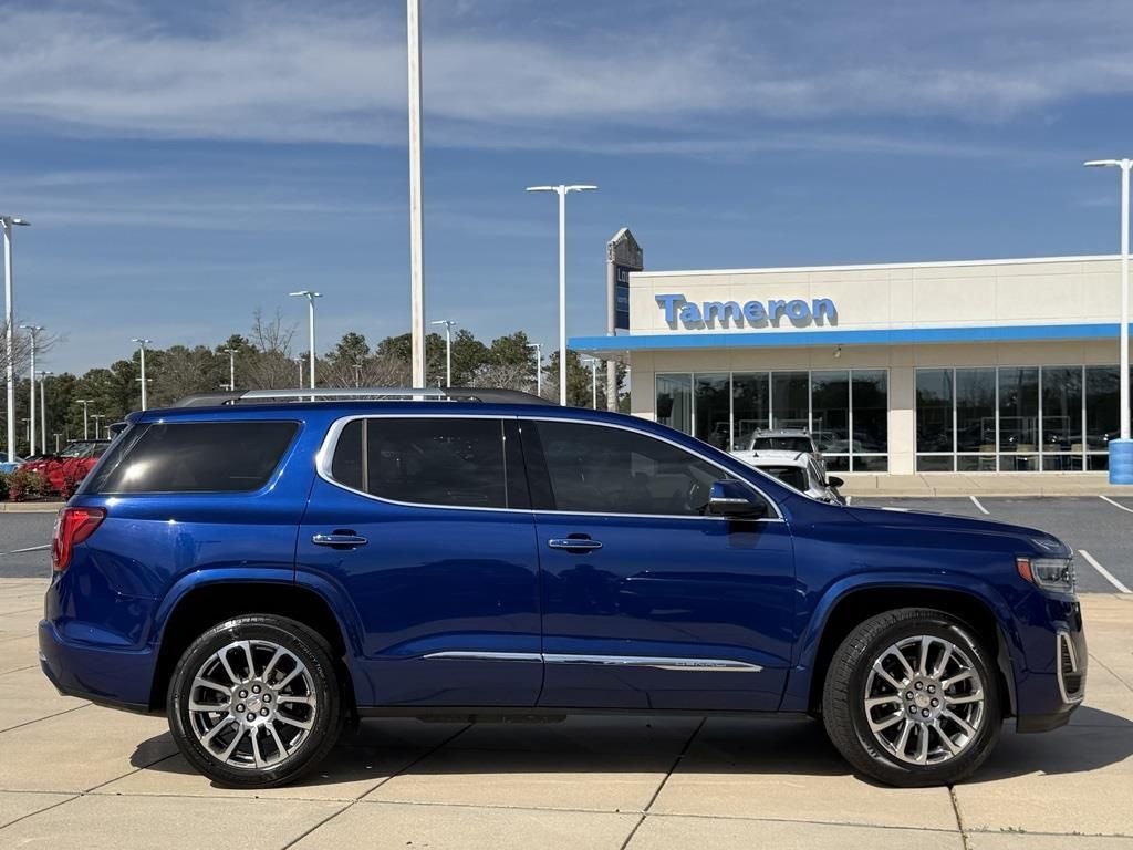 2023 GMC Acadia Denali