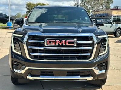 2025 GMC Yukon Elevation