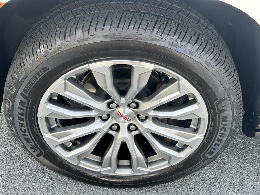 2022 GMC Yukon Denali