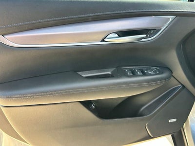 2023 Cadillac XT5 Luxury