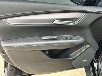 2023 Cadillac XT5 Luxury