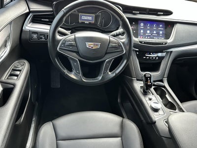 2023 Cadillac XT5 Luxury