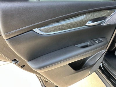 2022 Cadillac XT5 Sport