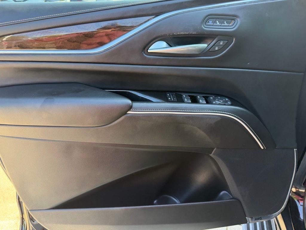 2023 Cadillac Escalade ESV Premium Luxury Platinum