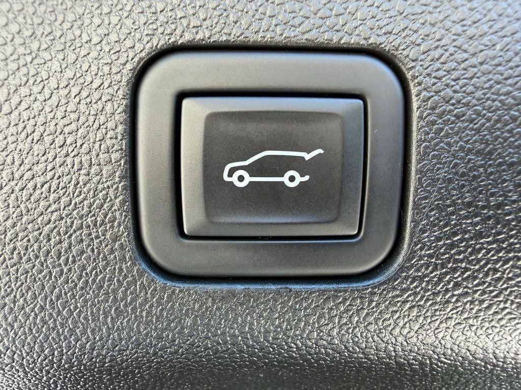 2023 Cadillac Escalade ESV Premium Luxury Platinum