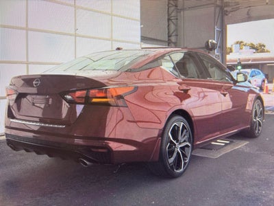 2023 Nissan Altima 2.5 SR