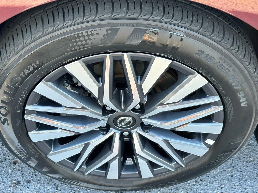 2025 Nissan Altima 2.5 SV