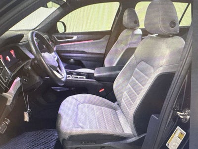 2025 Volkswagen Atlas Cross Sport 2.0T SEL R-Line Black