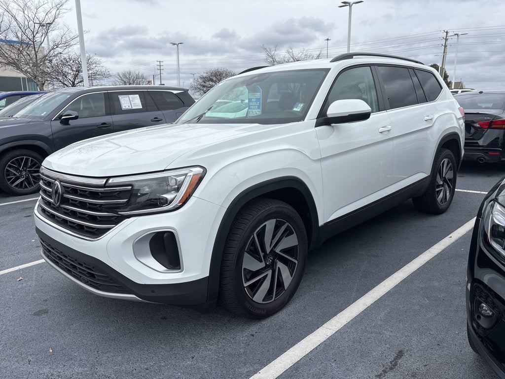 2024 Volkswagen Atlas 2.0T SE w/Technology