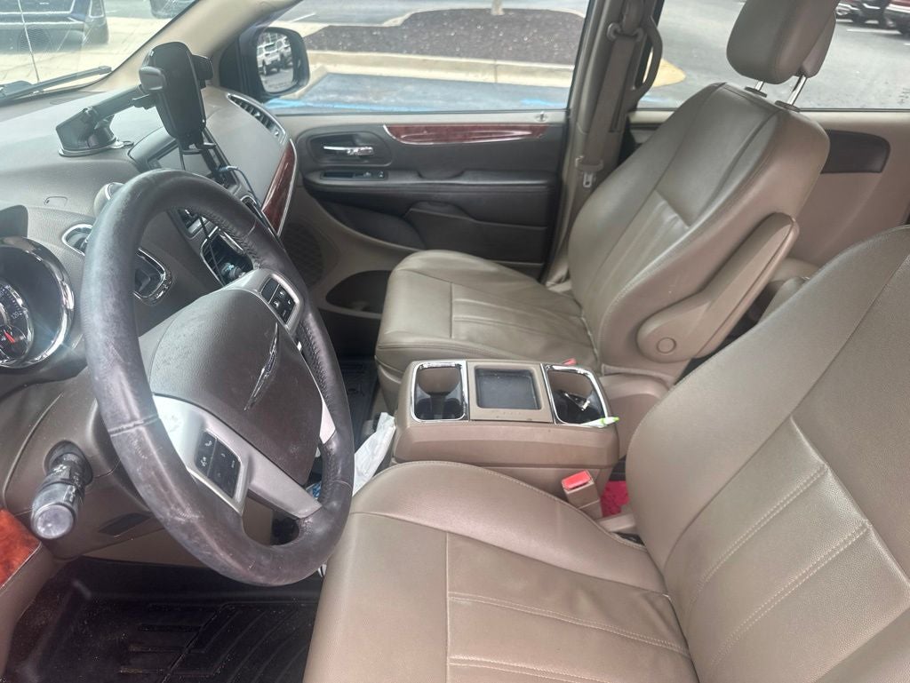 2015 Chrysler Town & Country Touring